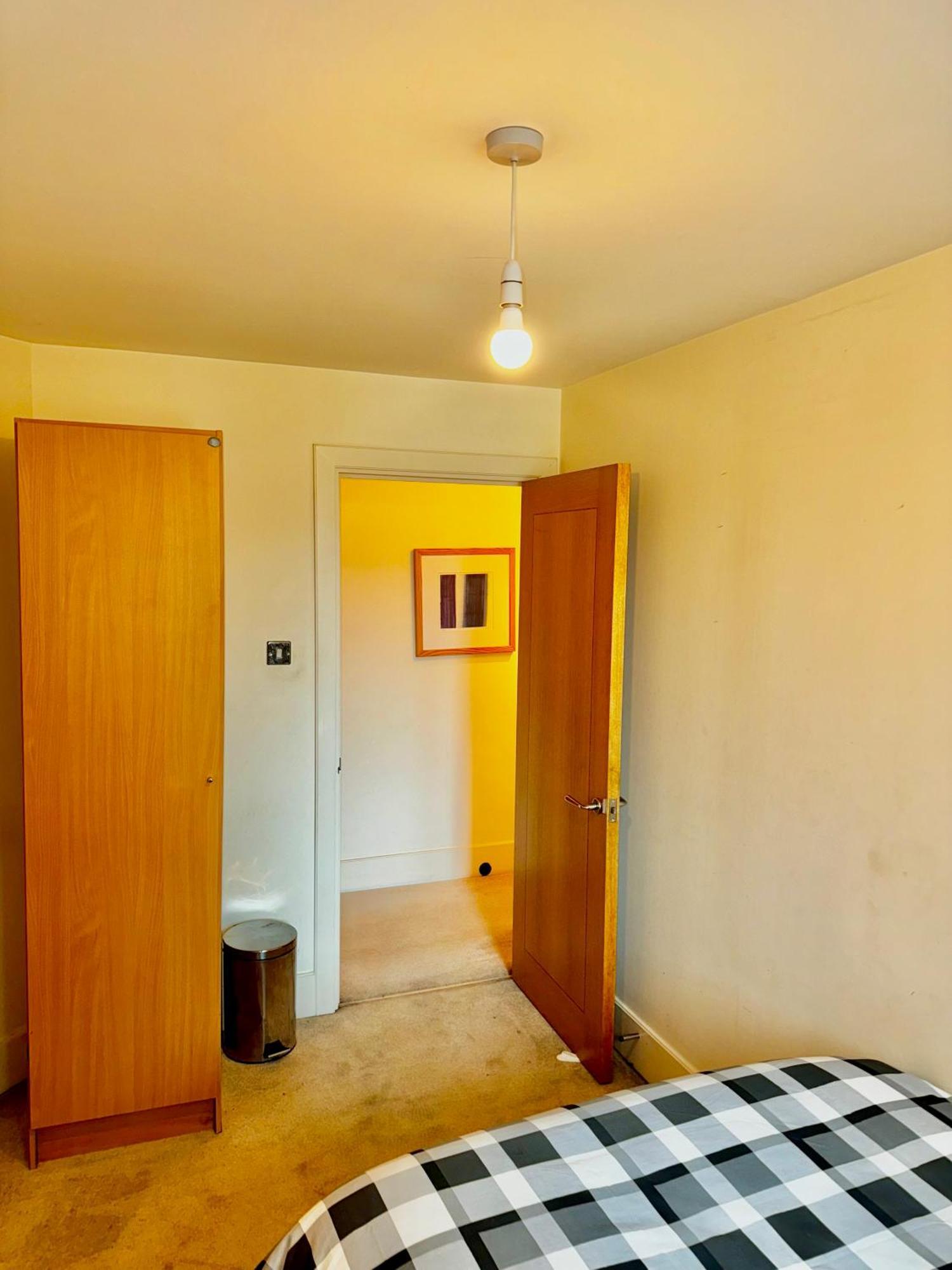 Alloggio in famiglia Budget,cosy Double Bedroom - Shared Bathroom